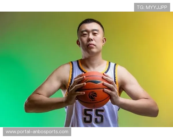 韩德君退役，辽篮内线高度缺失难题待解