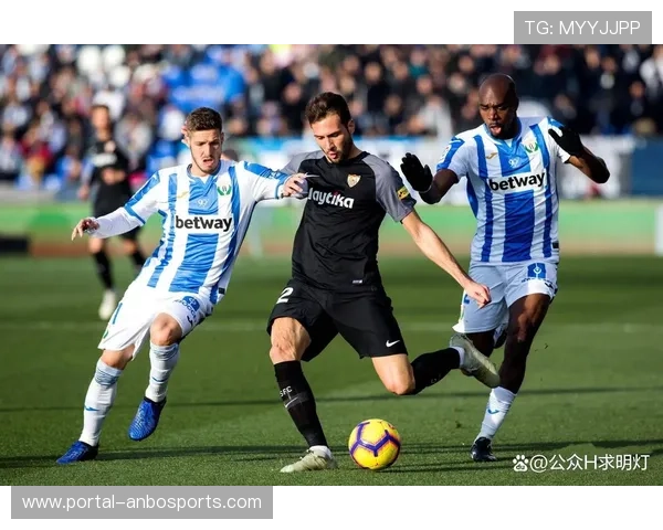 皇家贝蒂斯3-0大胜马洛卡,主场攻势如潮 皇家贝蒂斯3-0大胜马洛卡,主场攻势如潮